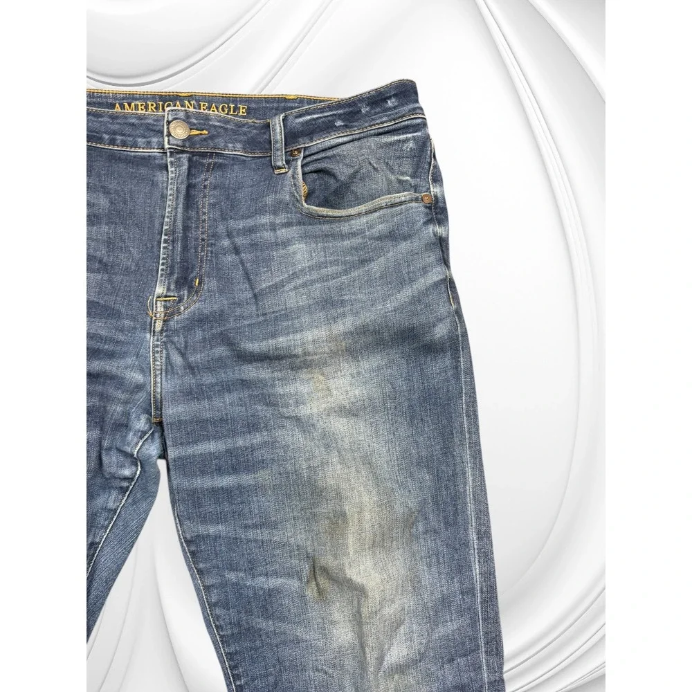 American Eagle Outfitters Mens Blue Straight Leg Denim Jeans 38x32 Medium Wash